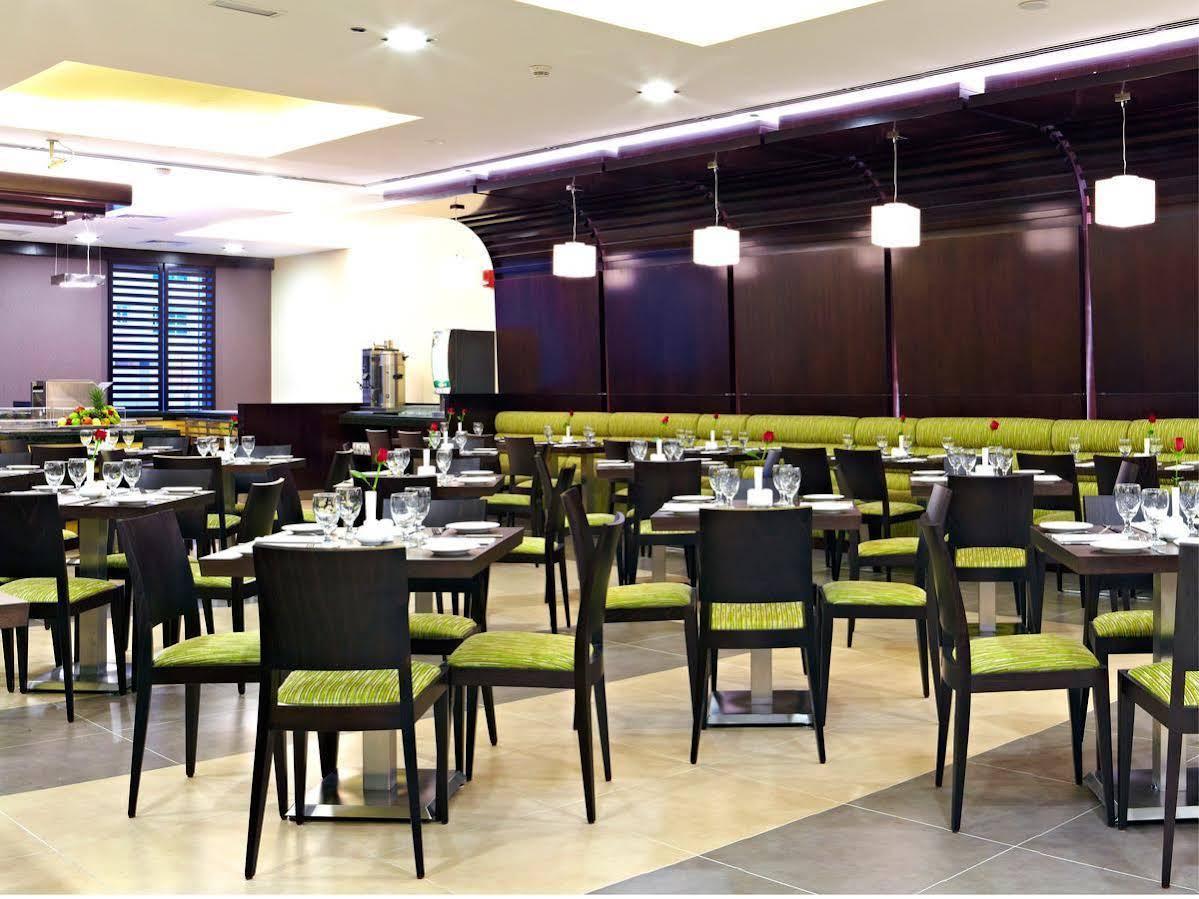 Citymax Hotel Al Barsha At The Mall Dubai Exterior foto